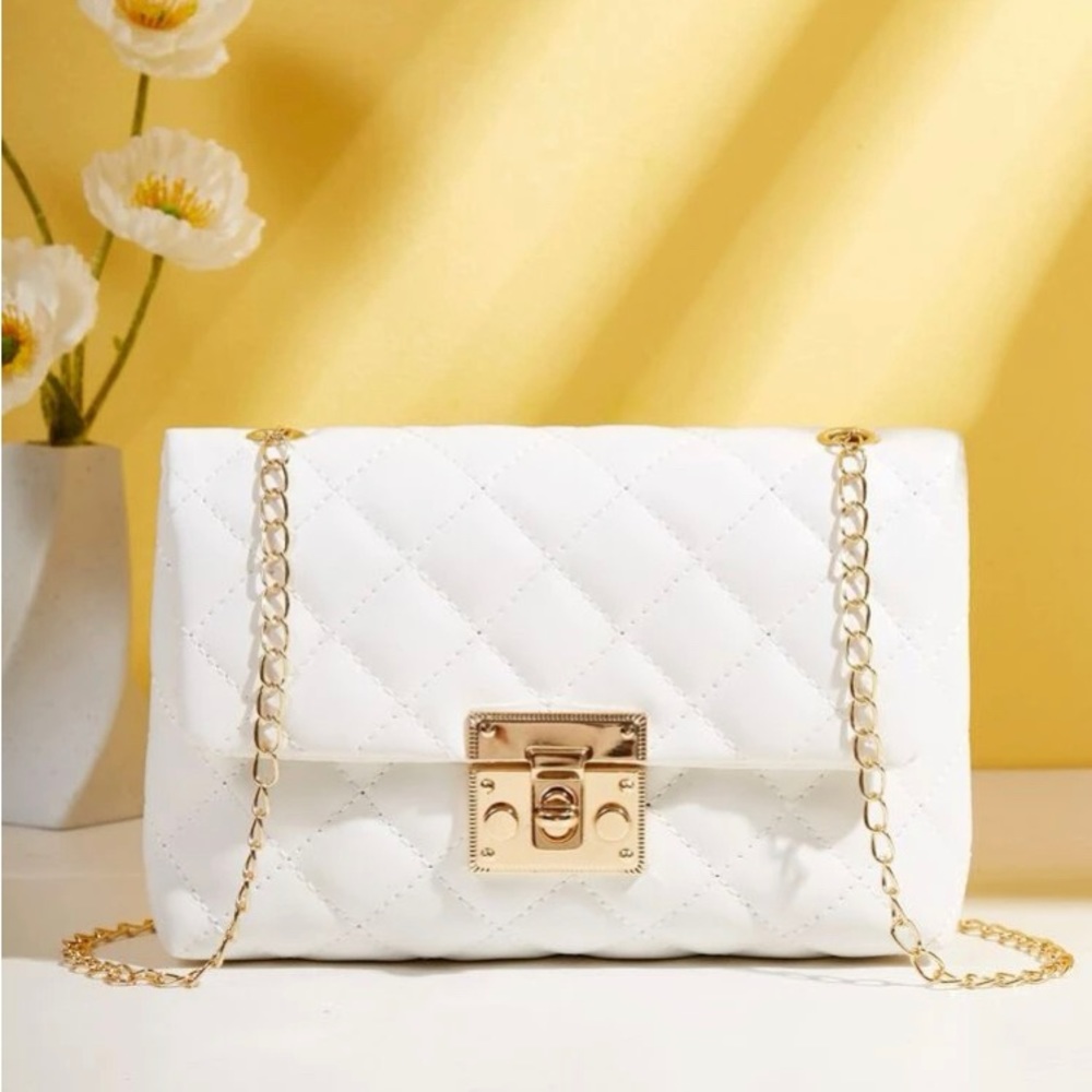 Purse - Picture 3 of 4